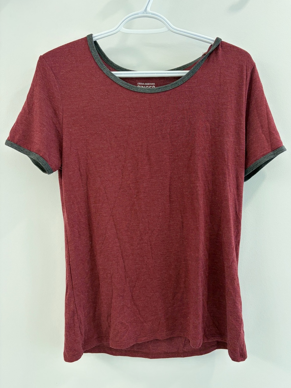 Women’s Short Sleeve Crewneck Tee in Burgundy with Contrast Trim - Large